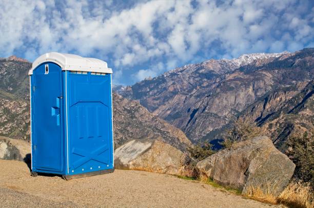 Best Construction site porta potty rental  in Fulton, IL