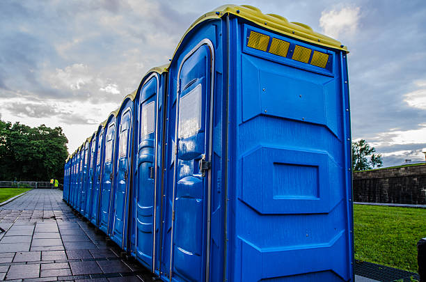 Best High-end porta potty rental  in Fulton, IL